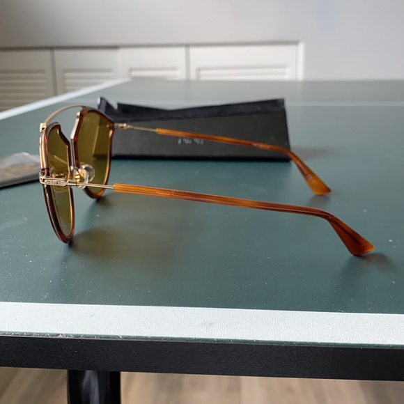 Christian Dior sunglasses - Picture 4 of 5